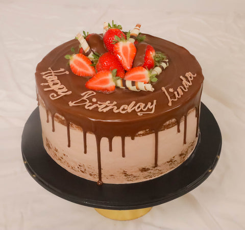 EGGLESS Semi Naked Chocolate Cake