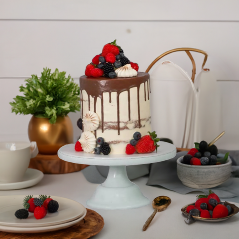Semi Naked Cake