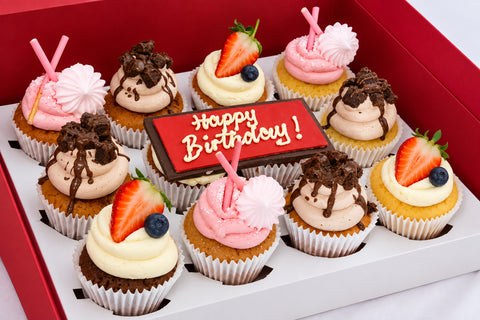 Mixed Flavour Cupcakes With Message