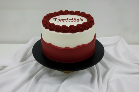 Logo Cake