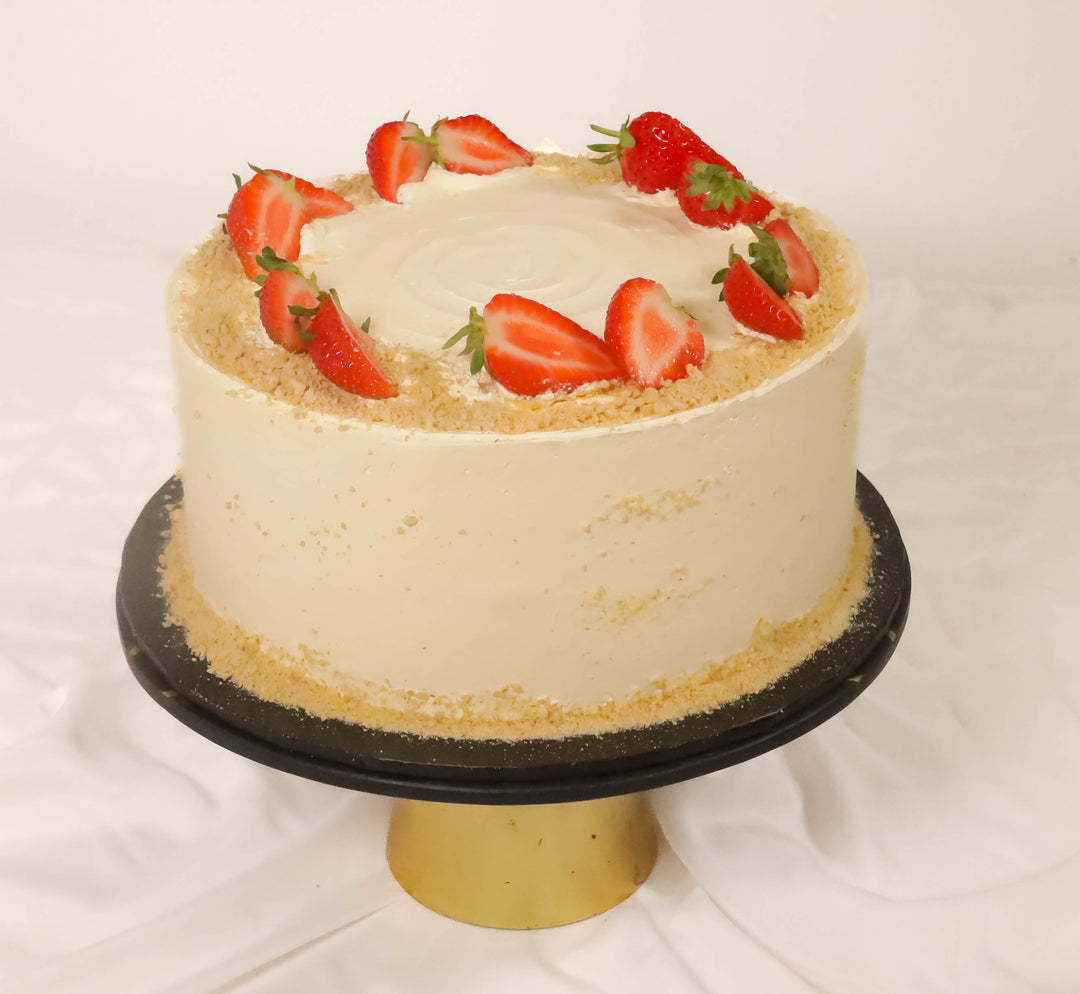 EGGLESS Victoria Sponge Cake – Freddie's CakeShop